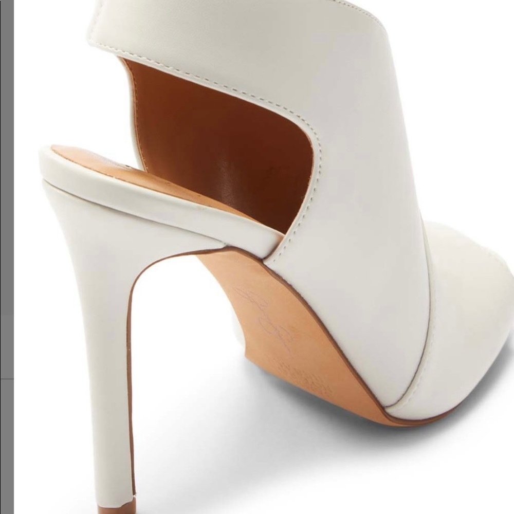 Jessica Simpson Booties, only worn once for 20 min for a picture